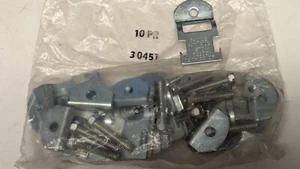 New B-Line Strut Conduit Pipe Clamps (10 Pairs) 3/4" TW & IMC STD B2209, 30451 - Picture 1 of 4