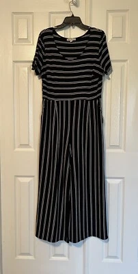 Mono jersey Jolt XL negro blanco para mujer Foto 1 de 3