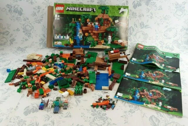 LEGO Minecraft: The Jungle Tree House (21125)