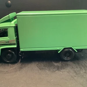 NZG 1:43 Nº 454 Mercedes Benz MB 800 furgón muy buen estado embalaje original KW - Imagen 1 de 10