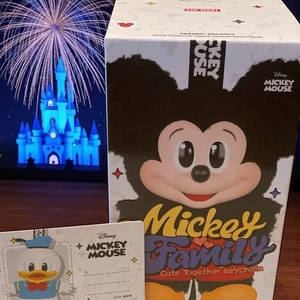 Disney Mickey Mouse Family Cute Together Donald Keychain Series Figures Pop Mart - Picture 1 of 2