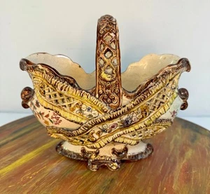 EMPIRE Antique Reticulated Footed 3D Floral Flower Porcelain Vase Bowl Basket - Picture 1 of 6