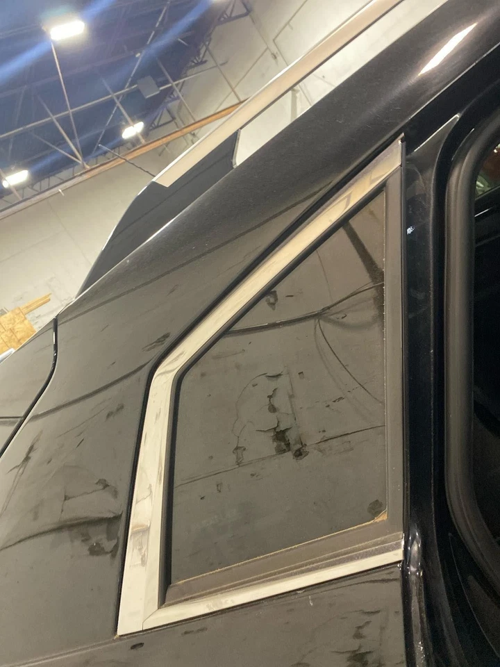 Rear Passenger Quarter Window Glass CADILLAC SRX Right 10 11 12 13 14 15 16 - Image 1 of 1