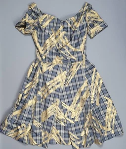 Vestido Vivienne Westwood Tartán Talla 14 Cuadros Ajuste y Acampanado Boda Crucero Carreras - Imagen 1 de 8