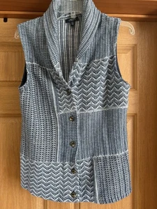 Chaps Damen Strickweste blau Patch wie / Geometrisches Muster Gr. L ärmellos Knopfleiste - Bild 1 von 8