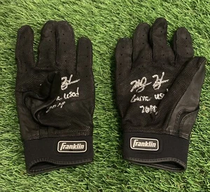Ke’Bryan Hayes Pittsburgh Pirates Game Used Batting  Gloves “Top Prospect” LOA - Picture 1 of 5