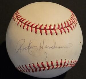 RICKEY HENDERSON hand signed SWEET SPOT vintage Autographed OAL baseball Beckett