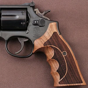 KSD Brand SW K/L/X - Frame Round Butt Compatible Walnut Grip - Bild 1 von 3