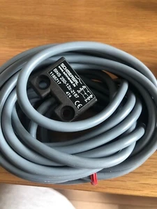 Schmersal Sicherheitssensor BNS250-12Z-2187 IP67 magnetisch - Bild 1 von 2