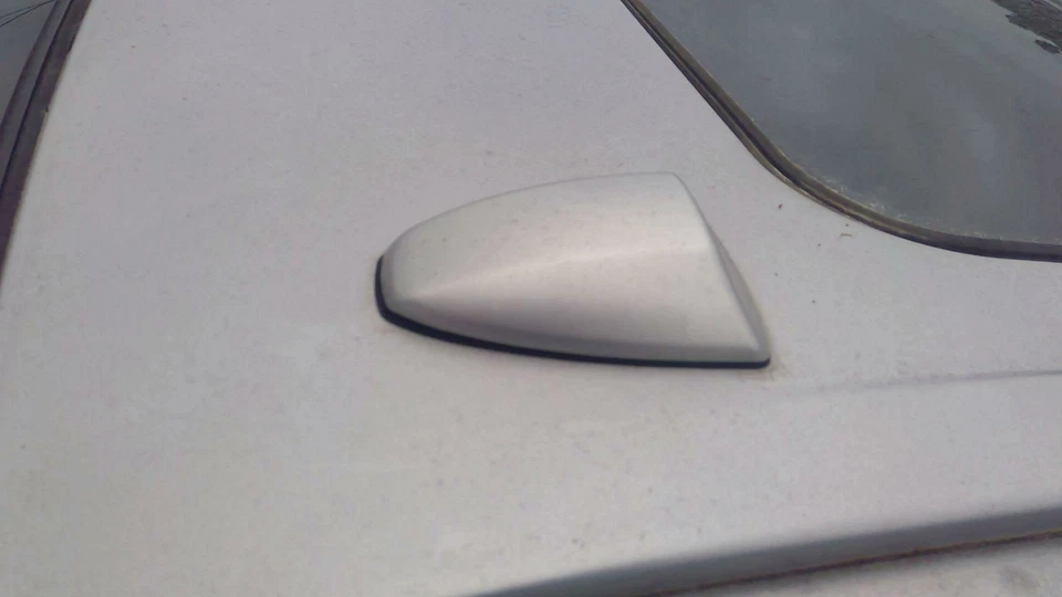 Antena 08 09 10 11 12 Nissan Armada - Imagem 1 de 1