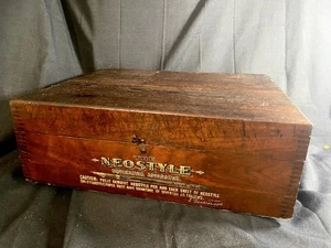 Neostyle Duplicating Apparatus Wooden Box - Picture 1 of 4