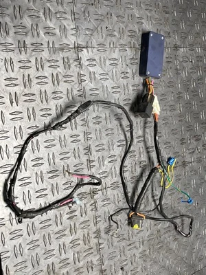 1999-04 Ford Mustang Saleen S281 SC Heat Exchanger Pump Relay (SPLICED) 277 - Image 1 of 4