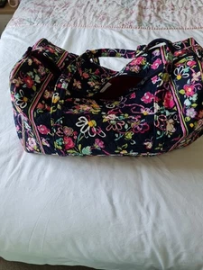 Genuine Vera Bradley Holdall Travel Bag - Picture 1 of 6