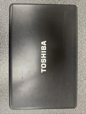 Toshiba Satellite C675 S7322 АККУМУЛЯТОР НЕПРОВЕРЕННЫЙ И ЦАРАПИНЫ СВЕРХУ И СНИЗУ!!! - Изображение 1 из 4