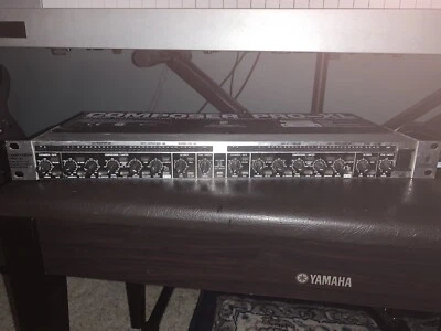 Puerta limitadora compresor de 2 canales Behringer Composer PRO-XL MDX2600 Foto 1 de 3