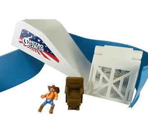 HEXBUG Nitro Circus Freestyle Ramp Play Toy Set With Cowboy Stuntman - Picture 1 of 12