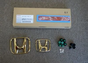 HONDA VEZEL RU1 RU2 RU3 RU4 GOLD EMBLEM SET 08F20-T7A-000 - Picture 1 of 10