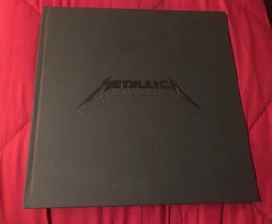 Metallica ... 2021 Black Album Book Official Licensed New - Imagen 1 de 8