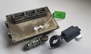 2004 Jeep TJ LJ Wrangler 4L Manual ECU PCM ECM COMPUTER 477AD Skim/Key/Barrel WW - Picture 1 of 1