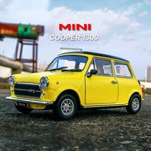 1:24 Diecast Alloy MINI COOPER 1300 Car Model Toy Vehicle Collectible Gift
