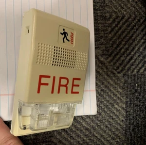 Edwards EST G1F-VM Genesis Configurable Wall-Mount Fire Alarm Strobe - Picture 1 of 4