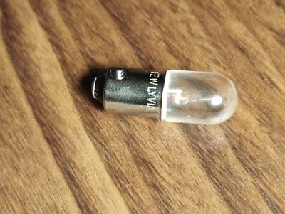 LAMPADINA SPIA 6V 2W ATTACCO BAIONETTA BA9S 200mA - Immagine 1 di 2