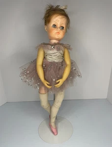 Muñeca de vestir tutú bailarina vintage 19 pulgadas - Imagen 1 de 9