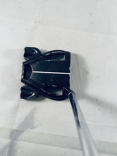 Foto 1 di 16