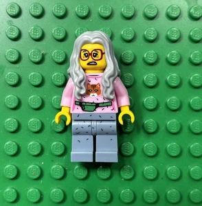 Lego Mrs. Scratchen-Post Minifigure Lego Movie Series 1 71004 No Accessories - Picture 1 of 2