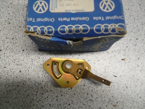 VW Käfer 1x original VW Käfer Betätigung für Haubenschloss - Bild 1 von 1
