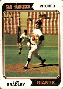 TOM BRADLEY 1974 Topps #455 BUY ANY 2 ITEMS FOR 50% OFF   B210R1S27P13