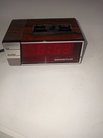Vintage Spartus Alarm Clock Model 1166-C1 Red LCD Display Wood Grained works CG Cover