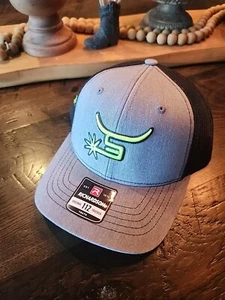 NWT YOUTH SPIN EM MUTTON II 6 PANEL MESH BACK HAT - Picture 1 of 5