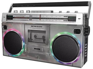 ION Audio Ghettoblaster mit Bluetooth Kassette AM/FM Radio & mehrfarbigen LED-Leuchten - Bild 1 von 11