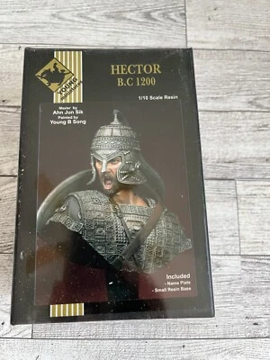 Miniaturas jóvenes - Hector BC 1200 - 1/10 - YH1808 Foto 1 de 2