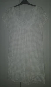 Lovely boutique, white cotton smock dress size M – excellent condition - Picture 1 of 6