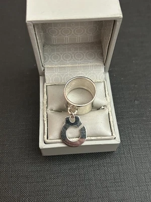 belle bague en argent massif - Photo 1/3