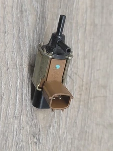 99-05 Mazda MX-5 Miata OEM Fuel Pressure Control Vacuum Valve K5T46591 BP5W18741 - Bild 1 von 8