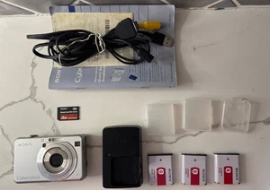 Sony CyberShot DSC-W100 Digital Camera Battery, Charger, & SD Card Tested! - Picture 1 of 8