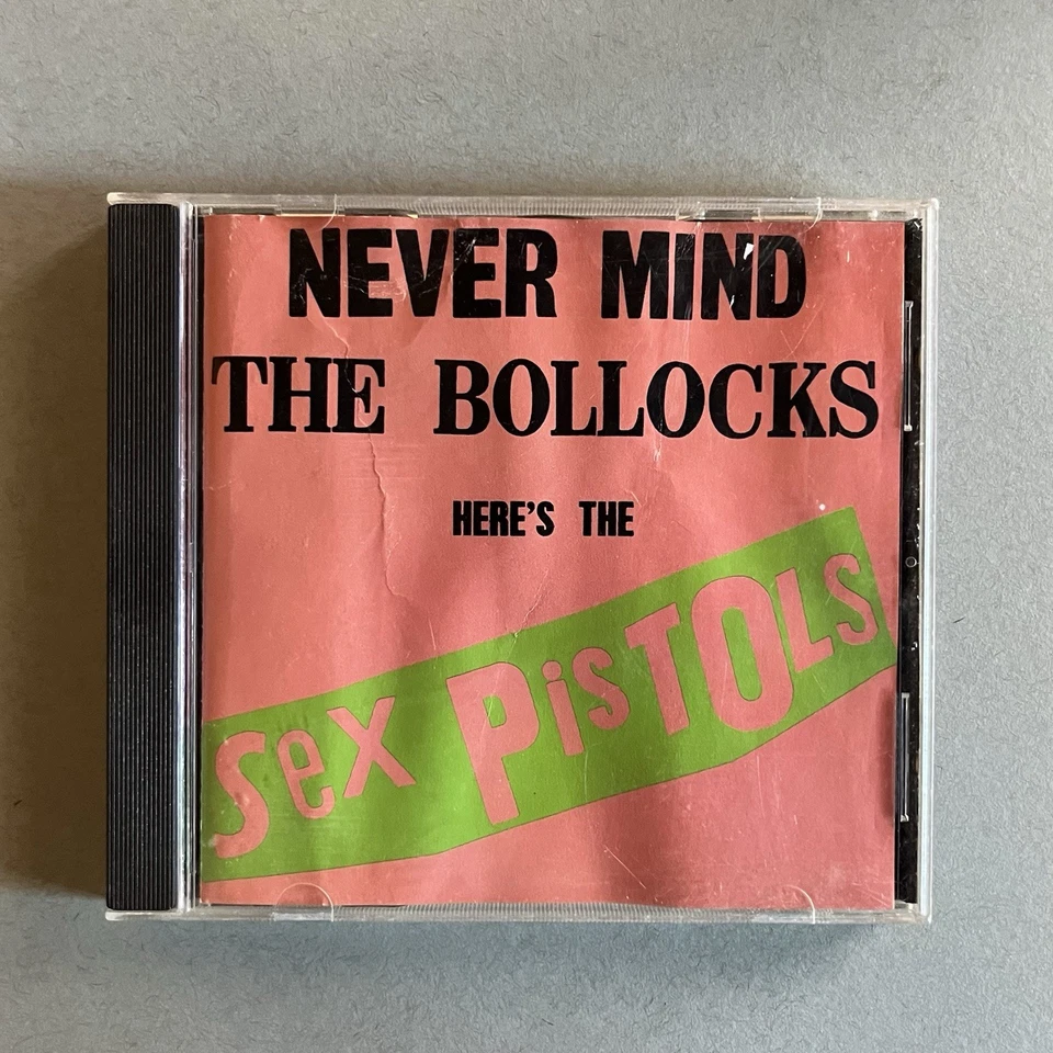 The Sex Pistols CD Nevermind The Bollocks Early Press Foto 1 de 4