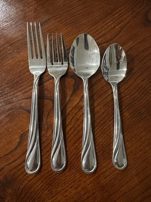Pfaltzgraff GLENNBROOK Stainless NEW Swirl Glossy Silverware CHOICE Flatware - Image 1 of 4