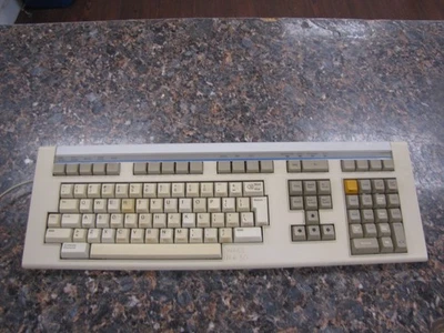 Vintage DEC Digital LK201BA Key Wired Terminal Computer Clicky Keyboard-HU46 - Image 1 of 4