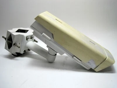 Axis P1344-E HD Outdoor IP Security Camera 0350-001  W/ Cover and Mount - Image 1 of 4