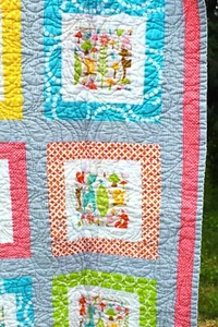 33 in sq Cute Kids Crib Lap Quilt Contemporary Patchwork Cotton Machine Quilted - Picture 1 of 6