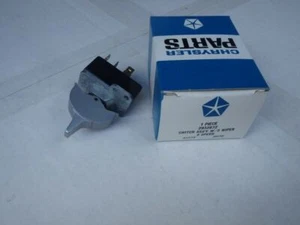 Mopar NOS 69-73 C Body 2 Speed Wiper Switch NEW 2932872 - Picture 1 of 2