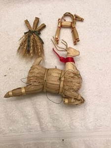 Scandinavian Straw Reindeer, Goat And Christmas Ornament - Picture 1 of 1