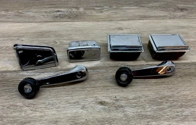 1974 Dodge Charger Chrome Misc Interior Door Handles/Window Cranks & Ashtrays Foto 1 de 4