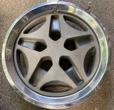 1981 1982 1983 AMC Concord Spirit OEM 14" tapacubos tapacubos de colección 3237039 Foto 1 de 4