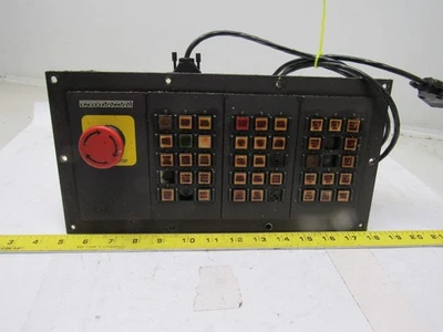 Interfaz de operador Indramat FWA-BTM3/4-003-16 VRS-NN BTM04.1-NA-TA-TA-RB-2FF-FW Foto 1 de 4