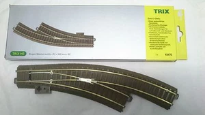 * Trix 62672 HO Manual Curved Right Hand C Track Point Scale HO  00 Brand New - Picture 1 of 2